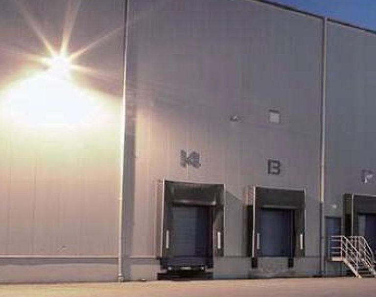 VENUS éclairage solaire à LED pour entrée de hangar, entrepôt, garage, atelier