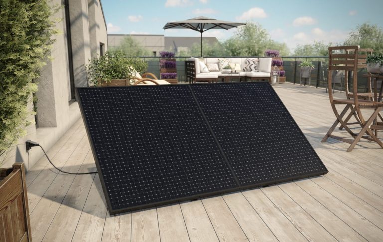 Panneau solaire sur un balcon ou une terrasse